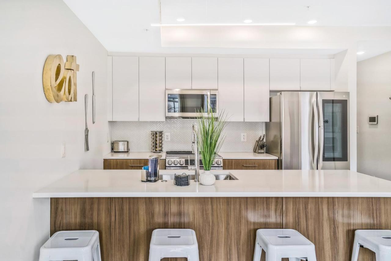 Luxurious And Stylish 2 Bedroom 2 Bathroom Suite Вашингтон Экстерьер фото