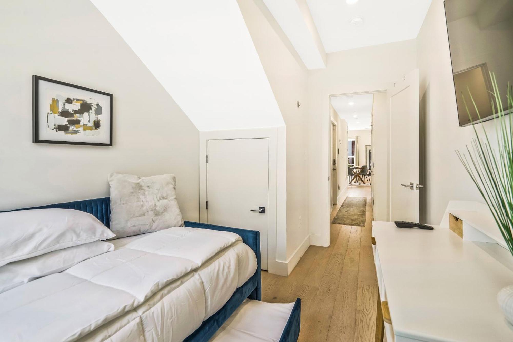 Luxurious And Stylish 2 Bedroom 2 Bathroom Suite Вашингтон Экстерьер фото